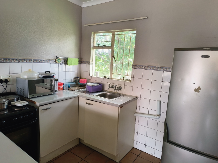 3 Bedroom Property for Sale in Kannoniers Park North West
